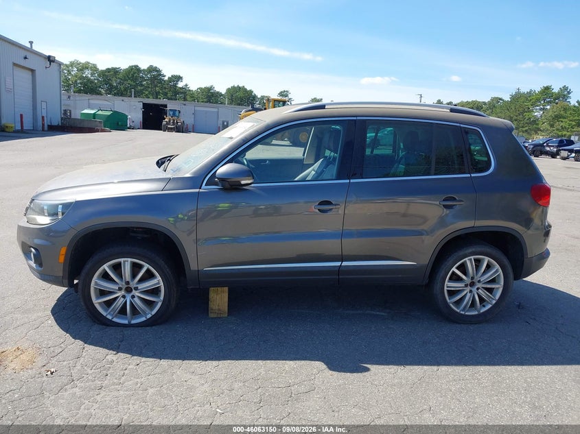 VOLKSWAGEN TIGUAN 2013 VIN WVGBV7AX8DW005346