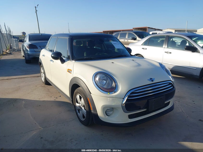 2015 MINI HARDTOP auction photo 1