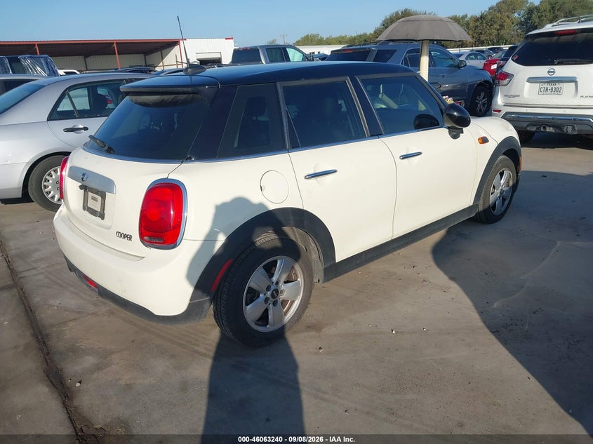 2015 MINI HARDTOP auction photo 4
