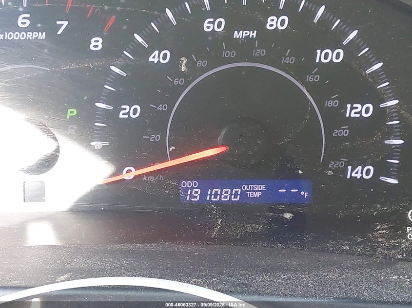 2011 TOYOTA CAMRY · Photo 15