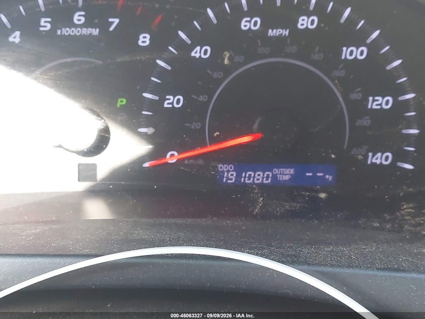 2011 TOYOTA CAMRY · Photo 7