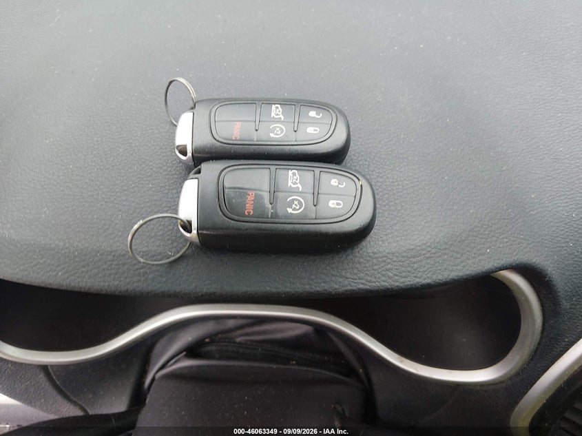 2014 JEEP CHEROKEE LIMITED · Фото 11