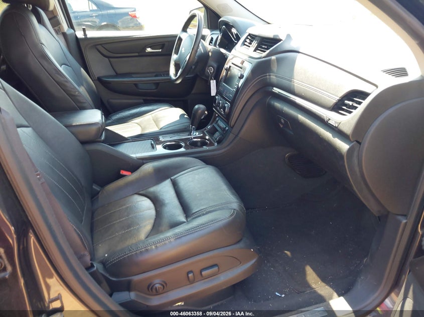 2015 CHEVROLET TRAVERSE auction photo 5