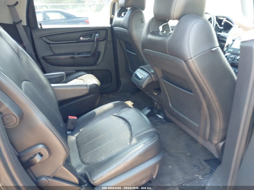2015 CHEVROLET TRAVERSE auction photo 8