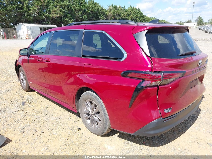 TOYOTA SIENNA - zdjęcie 3