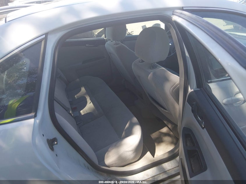 2010 CHEVROLET IMPALA auction photo 8