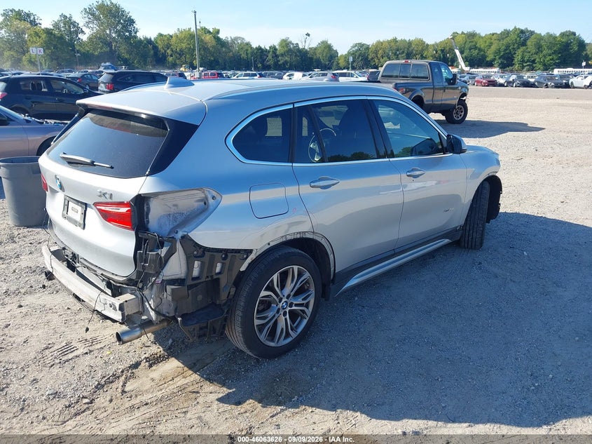 BMW X1 - zdjęcie 4