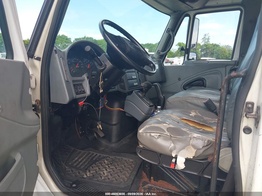 2007 INTERNATIONAL 4000 auction photo 6