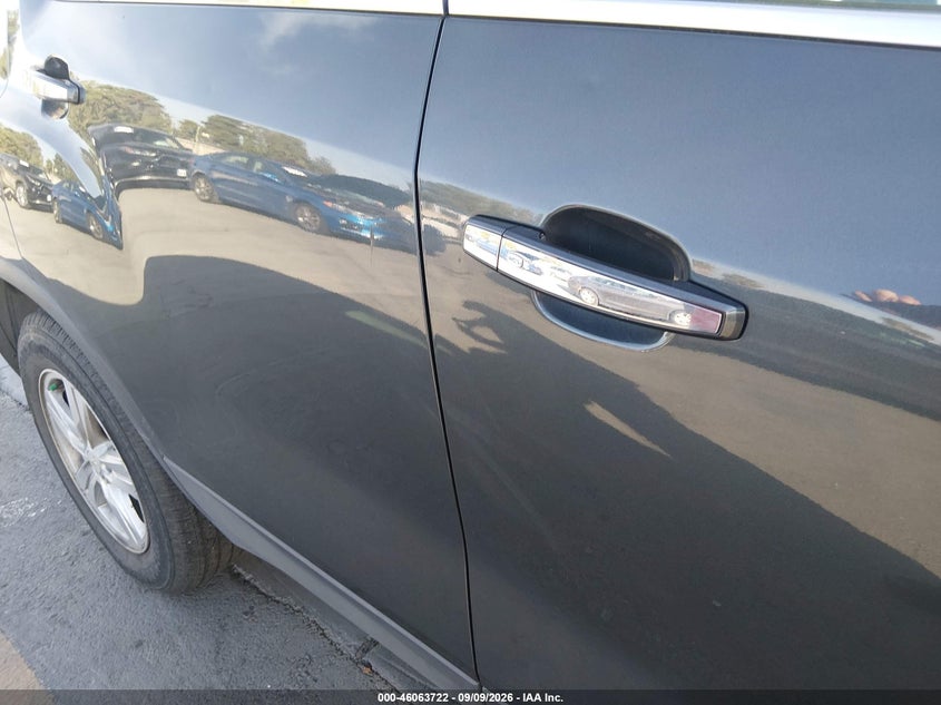 2018 CHEVROLET TRAX auction photo 6