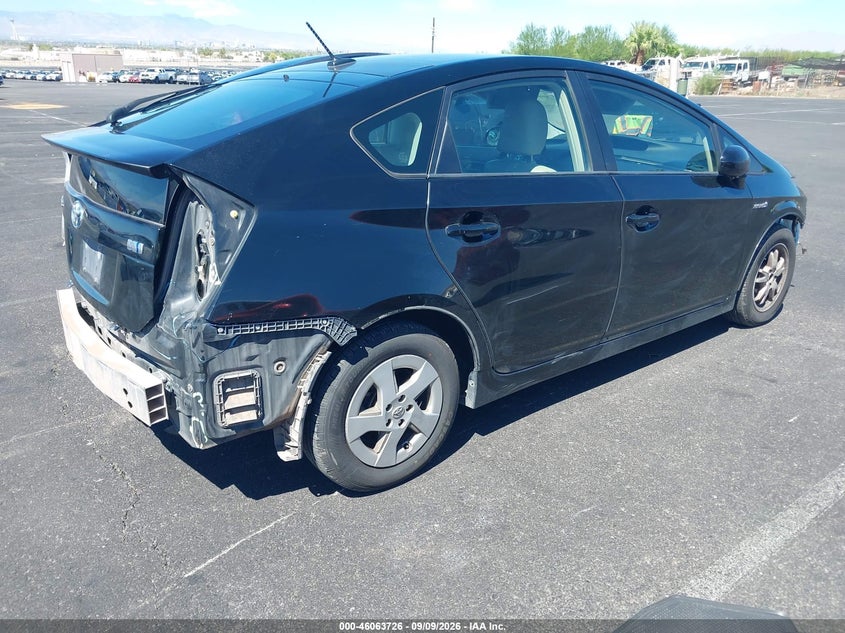 Vin: jtdkn3du3b0282369, lot: 46563253, toyota prius three 20114