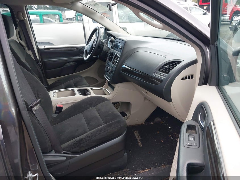 2016 DODGE GRAND CARAVAN auction photo 5