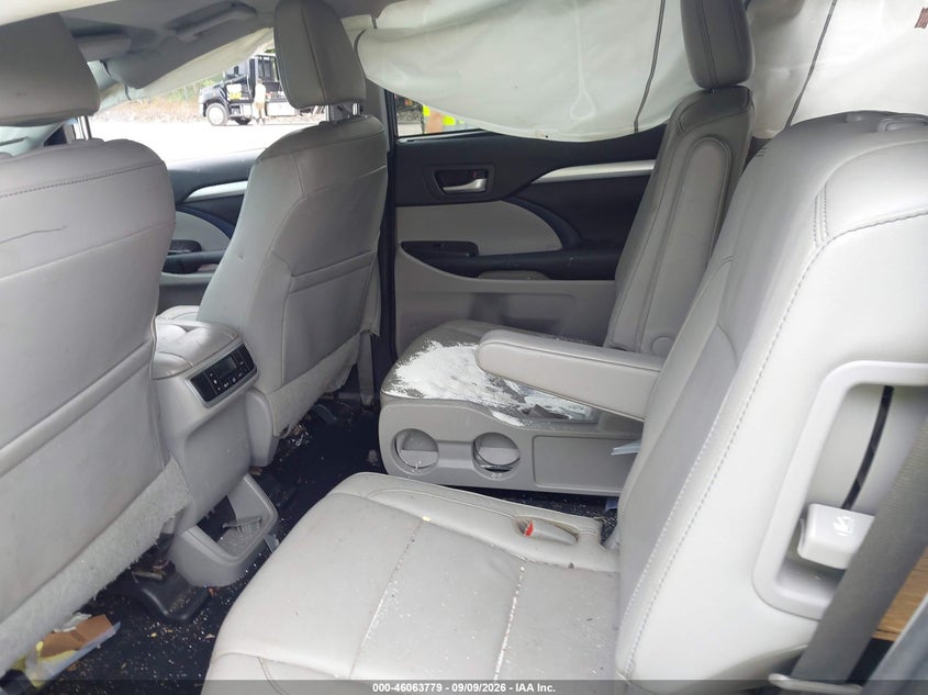 TOYOTA HIGHLANDER 2017 VIN 5TDJZRFH2HS433159