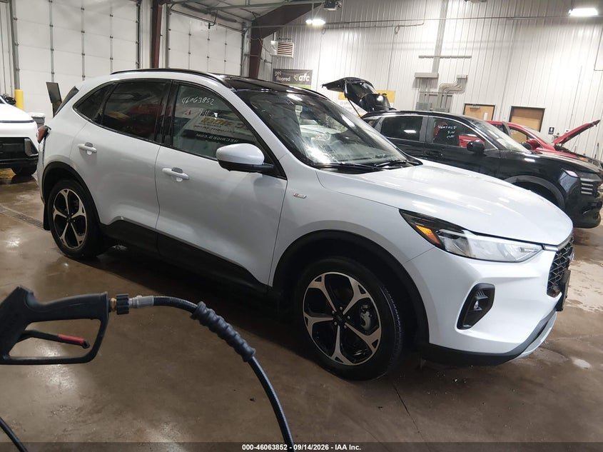 Vin: 1fmcu9nzxsua50683, lot: 46563379, ford escape st-line select 2025 img_1