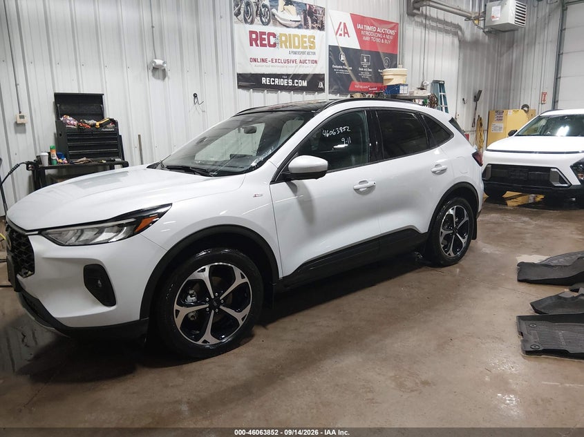 Vin: 1fmcu9nzxsua50683, lot: 46563379, ford escape st-line select 20252