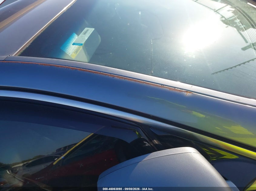 2013 HYUNDAI GENESIS auction photo 6
