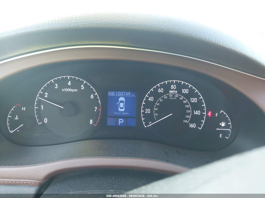 2013 HYUNDAI GENESIS auction photo 7