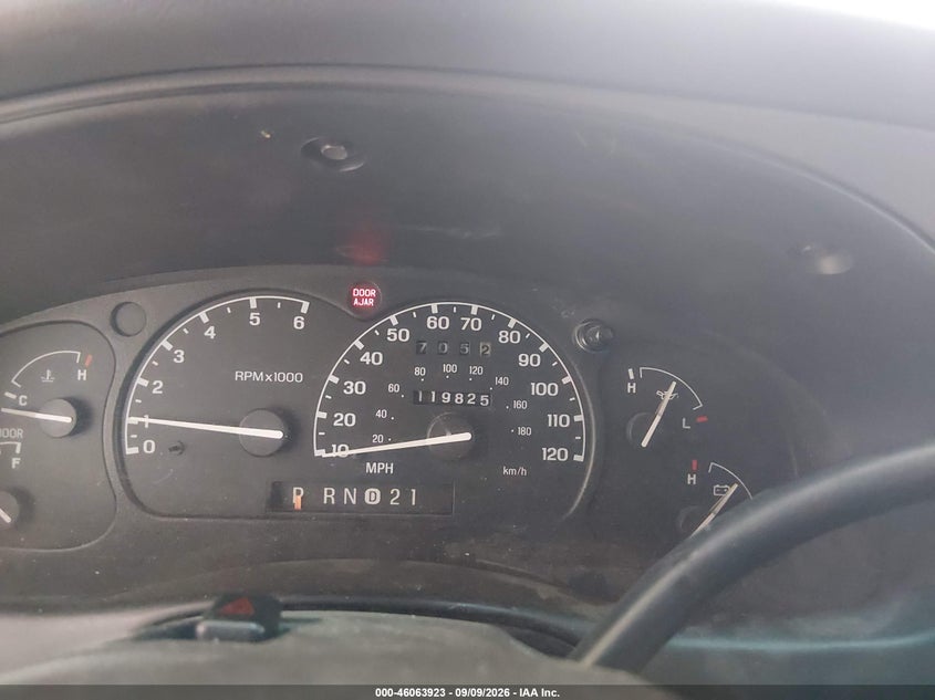 2000 MERCURY MOUNTAINEER auction photo 7