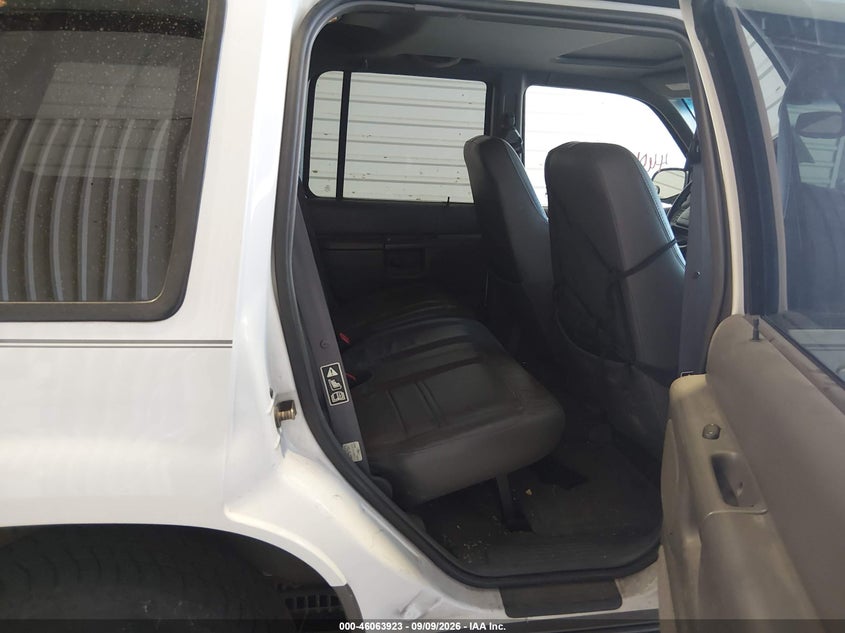 2000 MERCURY MOUNTAINEER auction photo 8
