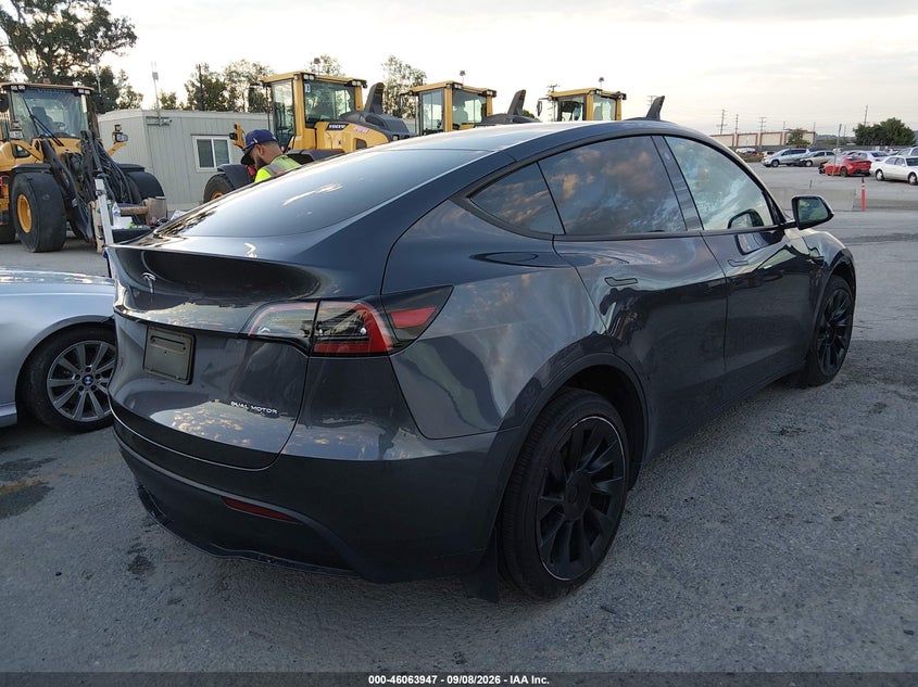Vin: 7saygdee5pf626376, lot: 46563474, tesla model y awd/long range dual motor all-wheel drive 20234