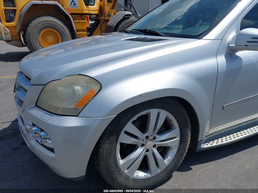 2011 MERCEDES-BENZ GL 450 auction photo 6