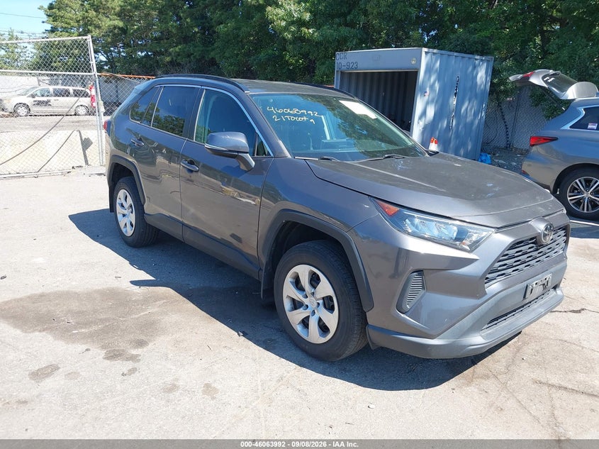 Vin: 2t3g1rfvxmc186961, lot: 46563519, toyota rav4 le 2021 img_1