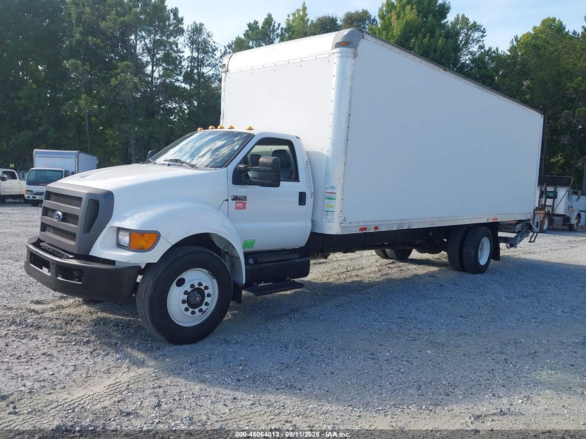 2015 FORD F-750 auction photo 2