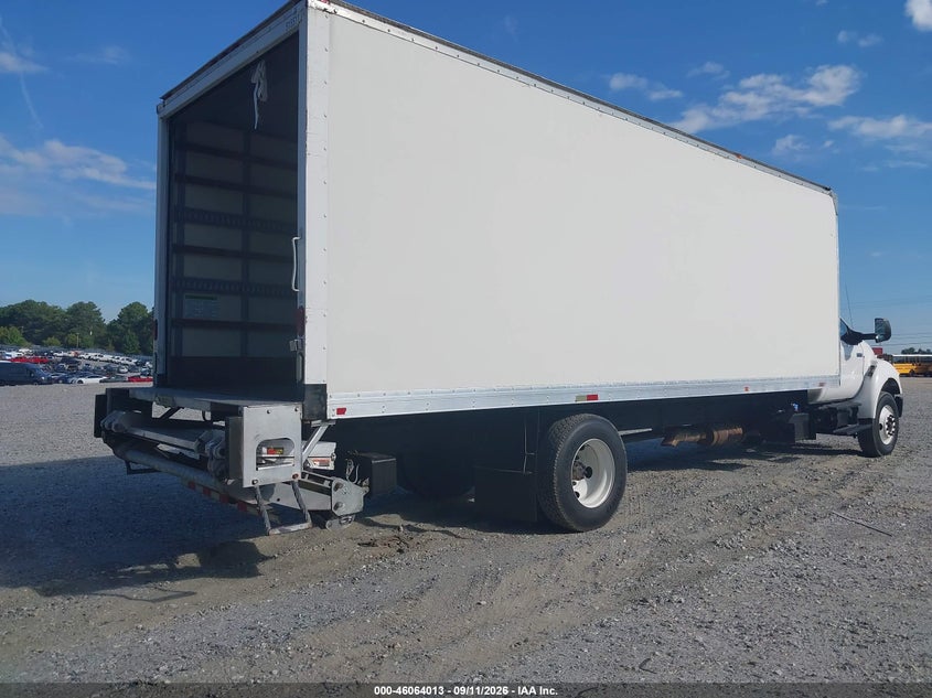 2015 FORD F-750 auction photo 4