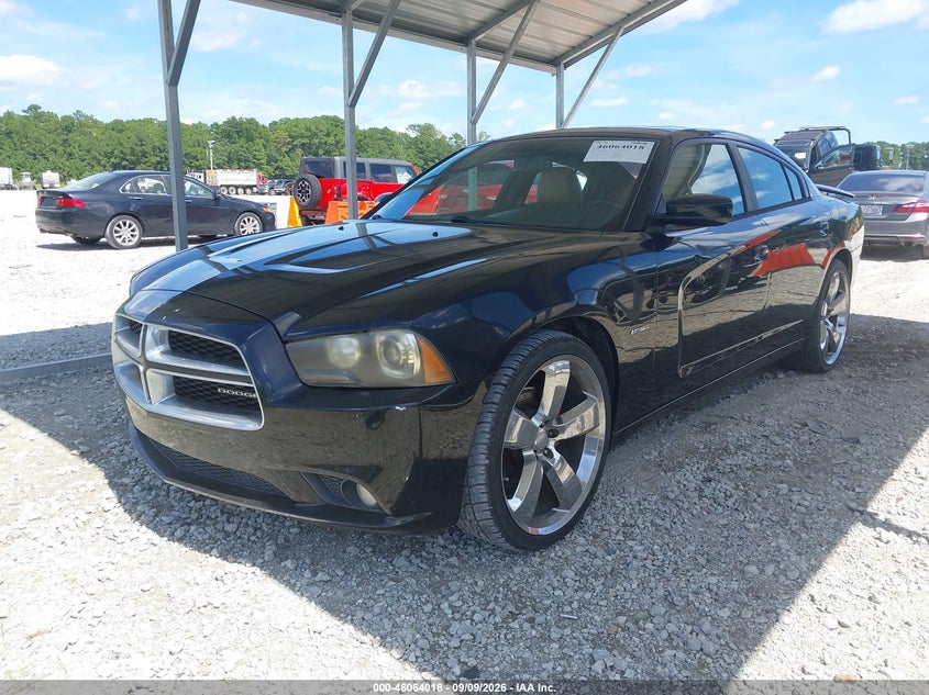 2011 Dodge Charger, Normal Wear & Tear, IAAI, VIN 2B3CL5CT2BH610442 — photo 2