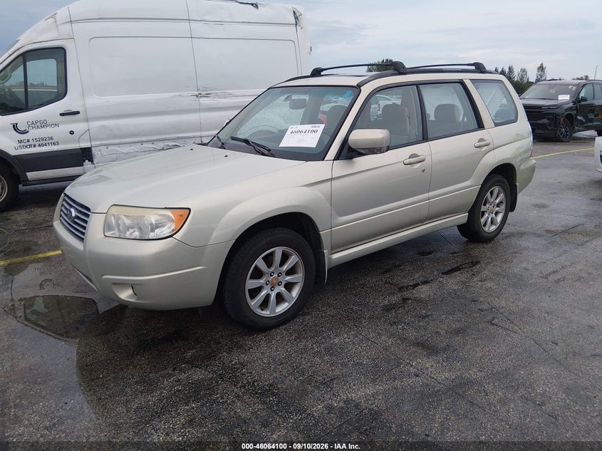 2007 SUBARU FORESTER auction photo 2