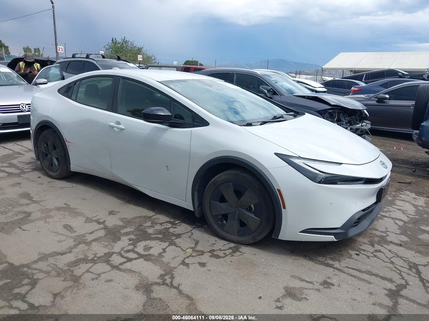 Vin: jtdacaauxr3021226, lot: 46563638, toyota prius le 2024 img_1