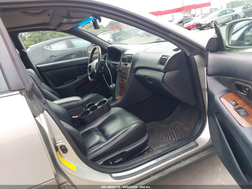 2001 LEXUS ES 300 auction photo 5