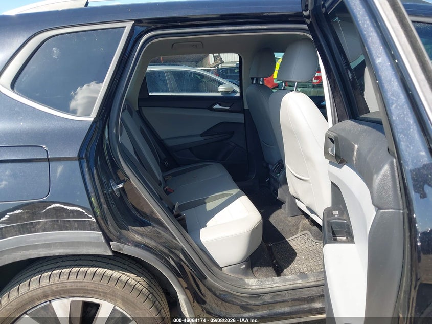 2023 VOLKSWAGEN TAOS auction photo 8
