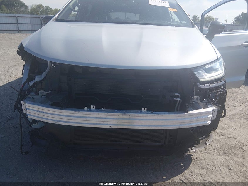 2026 CHRYSLER PACIFICA auction photo 6