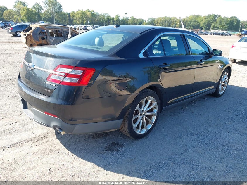 2013 FORD TAURUS auction photo 4