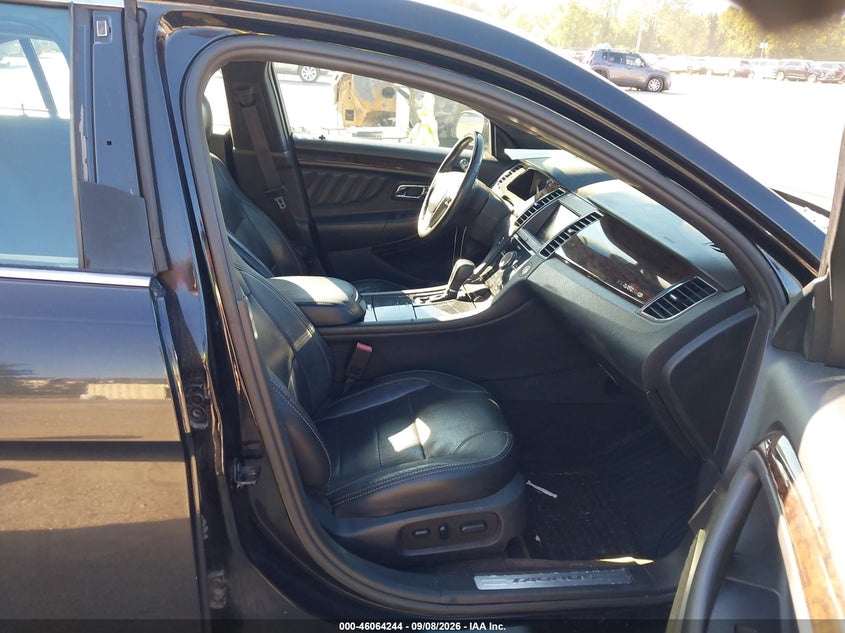 2013 FORD TAURUS auction photo 5