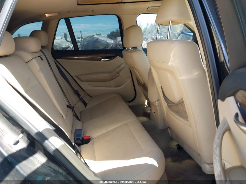 BMW X1 2013 VIN WBAVM1C53DVW42631