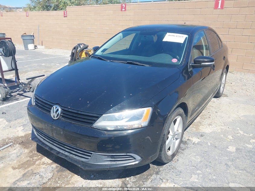 2012 VOLKSWAGEN JETTA SEDAN 2.0L I-4 DI, DOHC, TURBO, 140HP