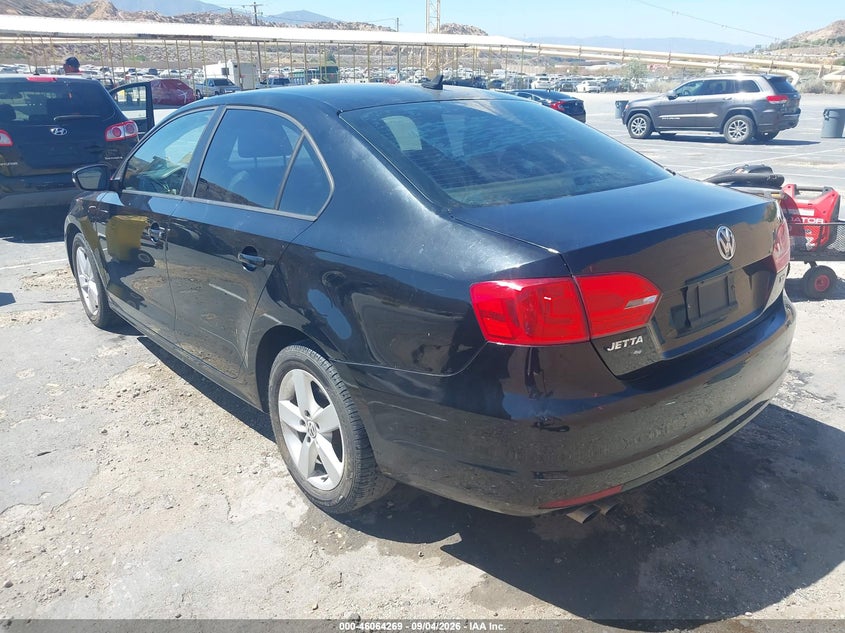 2012 VOLKSWAGEN JETTA SEDAN 2.0L I-4 DI, DOHC, TURBO, 140HP