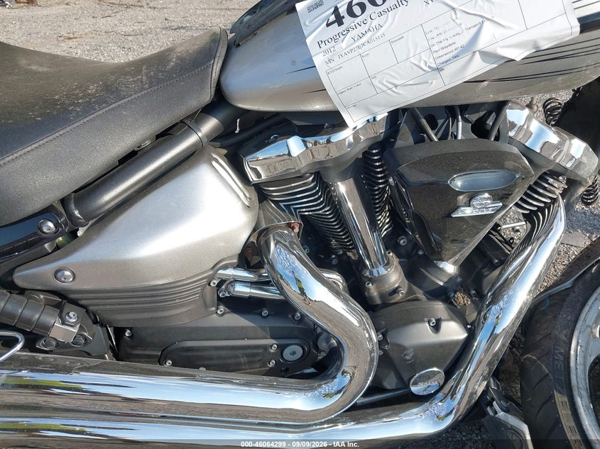 YAMAHA XV1900 2012