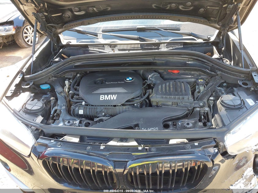 BMW X1 - zdjęcie 10
