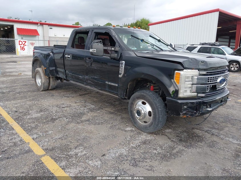 2017 FORD F-350 PLATINUM