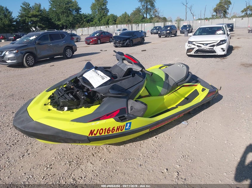 2019 SEADOO RXT-X 300 auction photo 2