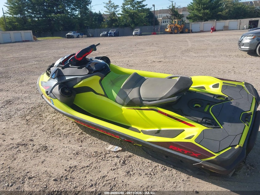 2019 SEADOO RXT-X 300 auction photo 3