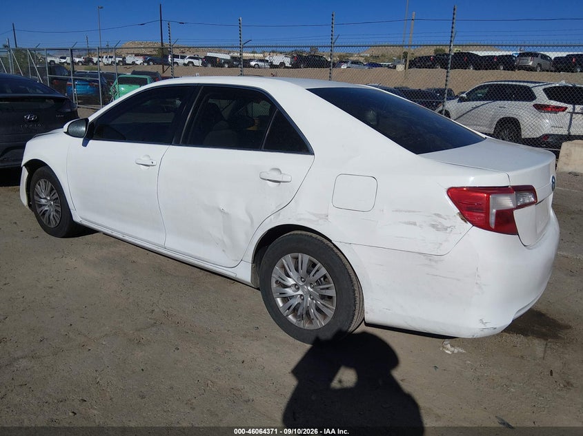 Vin: 4t4bf1fkxer363977, lot: 46563898, toyota camry le 20143