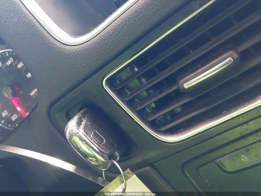 2012 AUDI Q5 3.2 PREMIUM PLUS · Фото 11