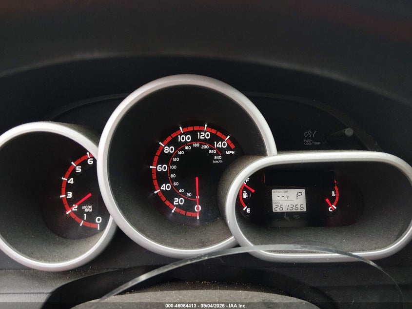 2010 PONTIAC VIBE auction photo 7