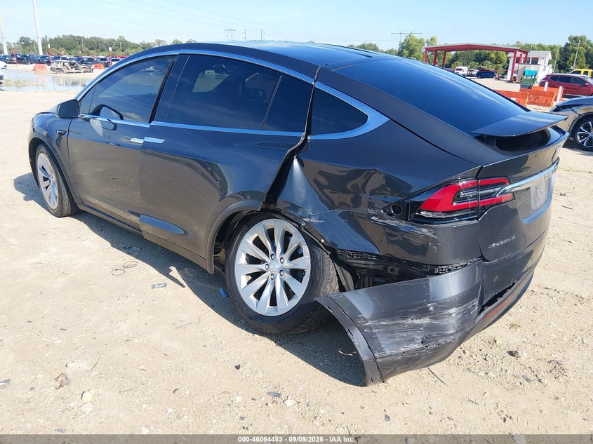 Vin: 5yjxcbe21jf120100, lot: 46563980, tesla model x 100d/75d/p100d 20183