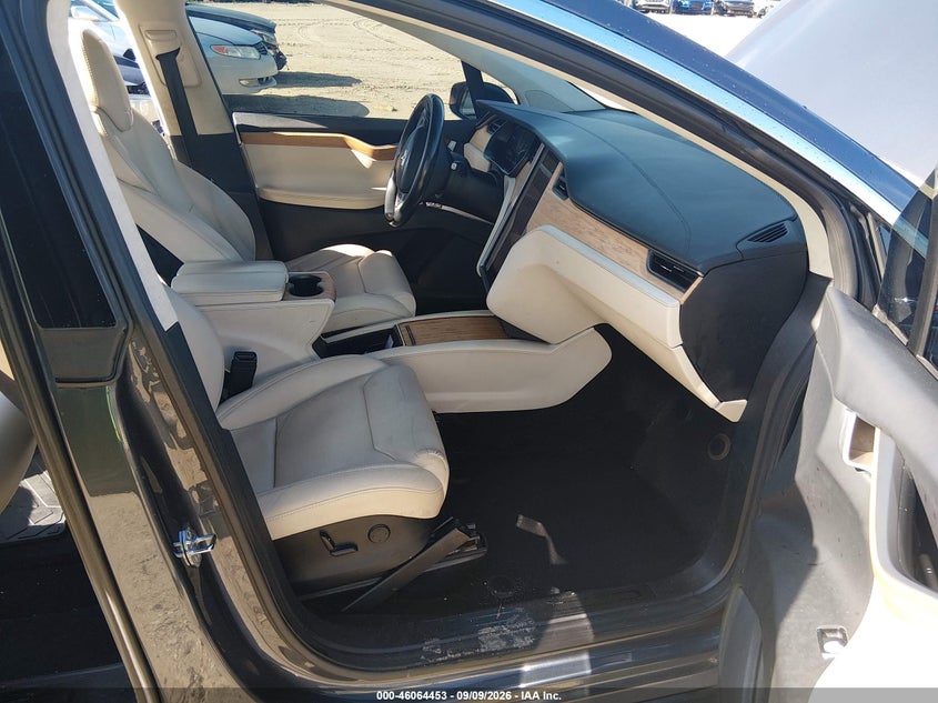TESLA MODEL X 2018 VIN 5YJXCBE21JF120100