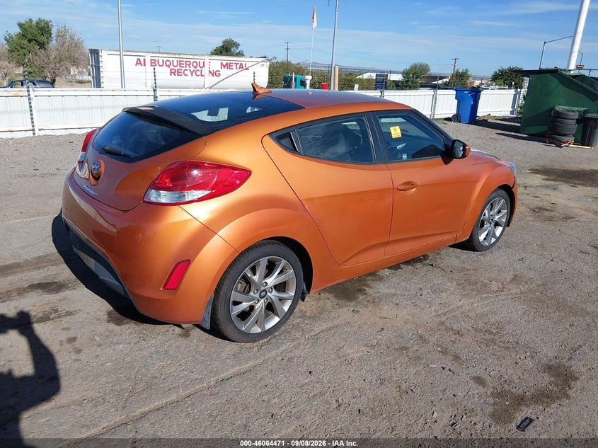 2016 HYUNDAI VELOSTER auction photo 4