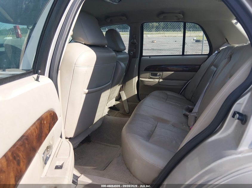2010 MERCURY GRAND MARQUIS auction photo 8